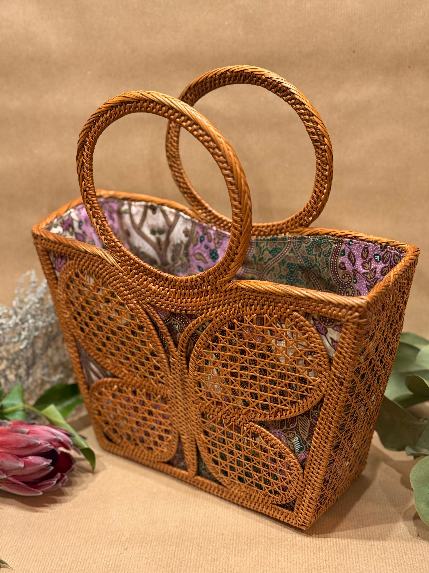 Petalouthia Elegance Handbag