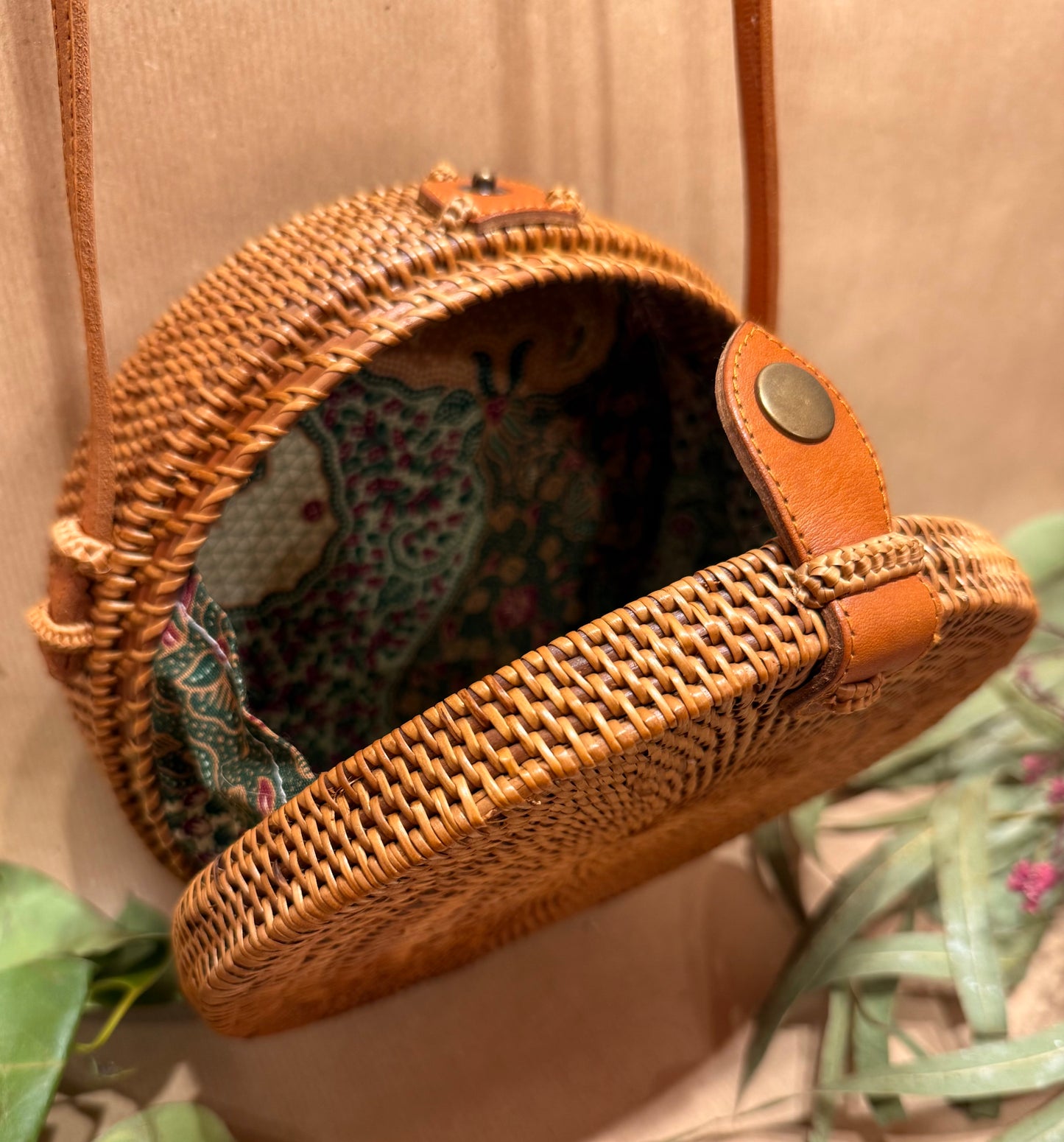 The Circulo Handbag