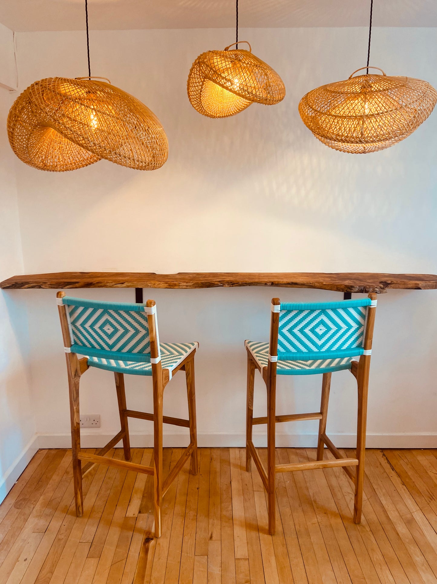 Wave Rattan Light Shade: Oceanic Elegance