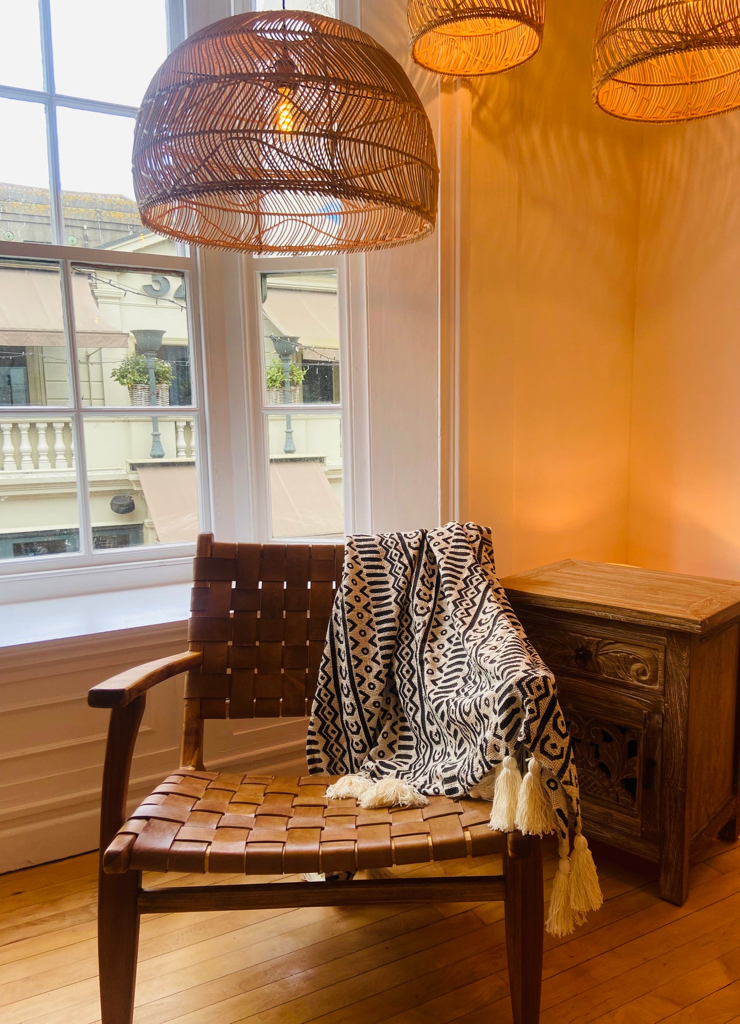 Leah Rattan Light Shade: A Fusion of Light and Shadow