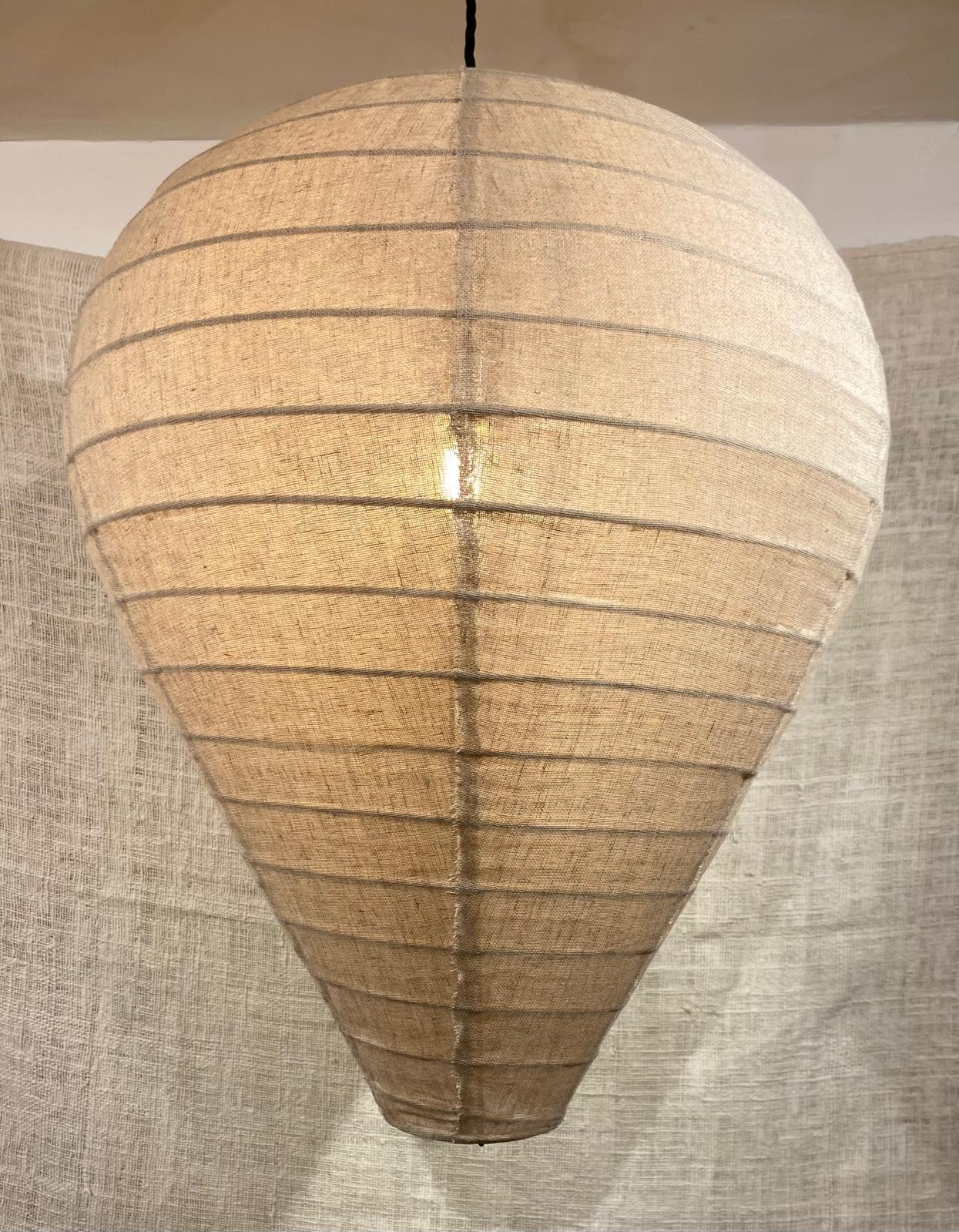 Sleek Jambu Linen Light Shade: Pure Contour Illumination