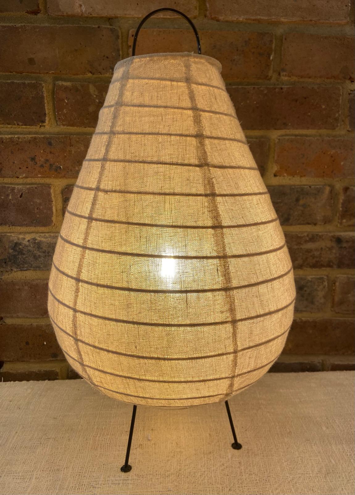 Smooth Linen Table Lamp: Ambient Elegance