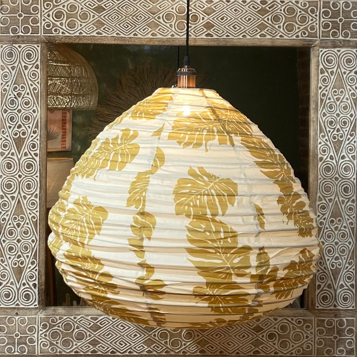 Tropical Leaf Cotton Print Light Shade: Lush Canopy