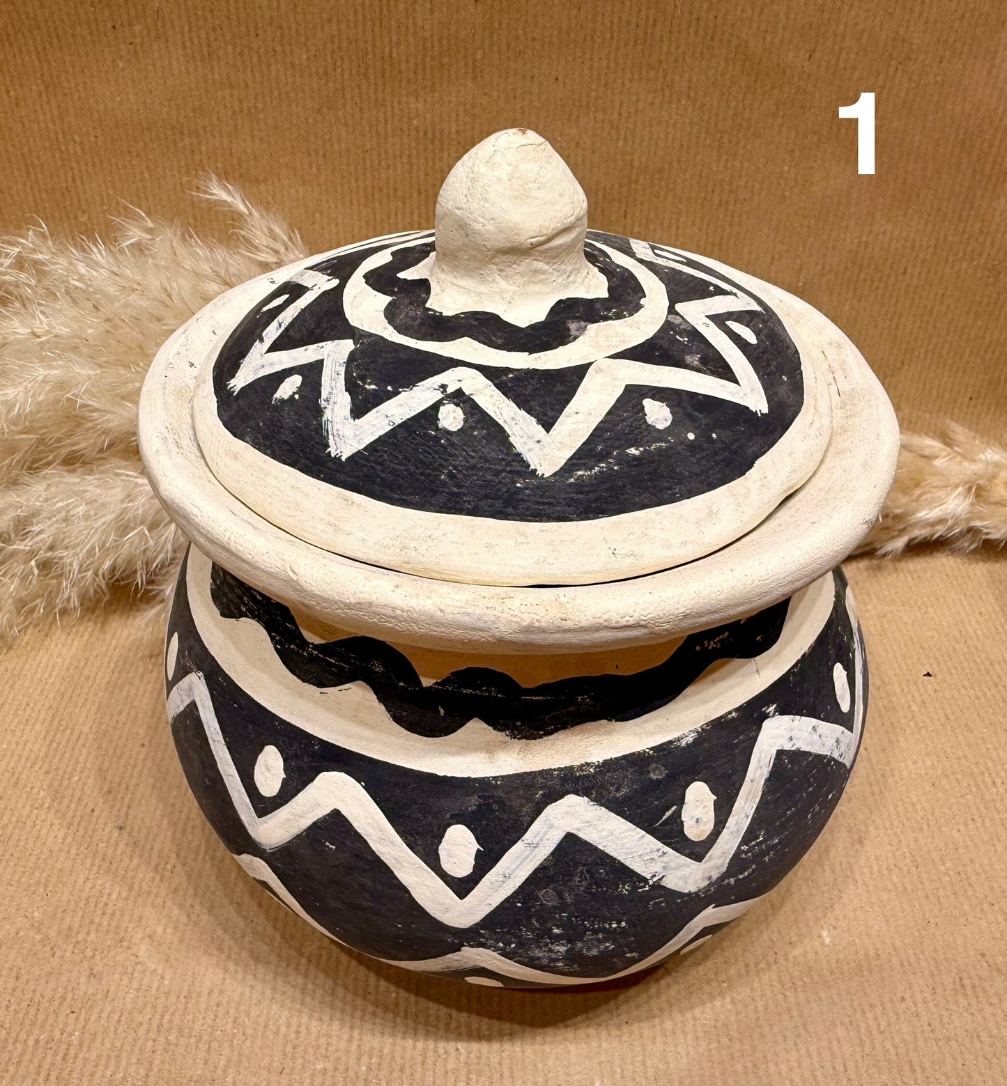 The Suri Terracotta Pot