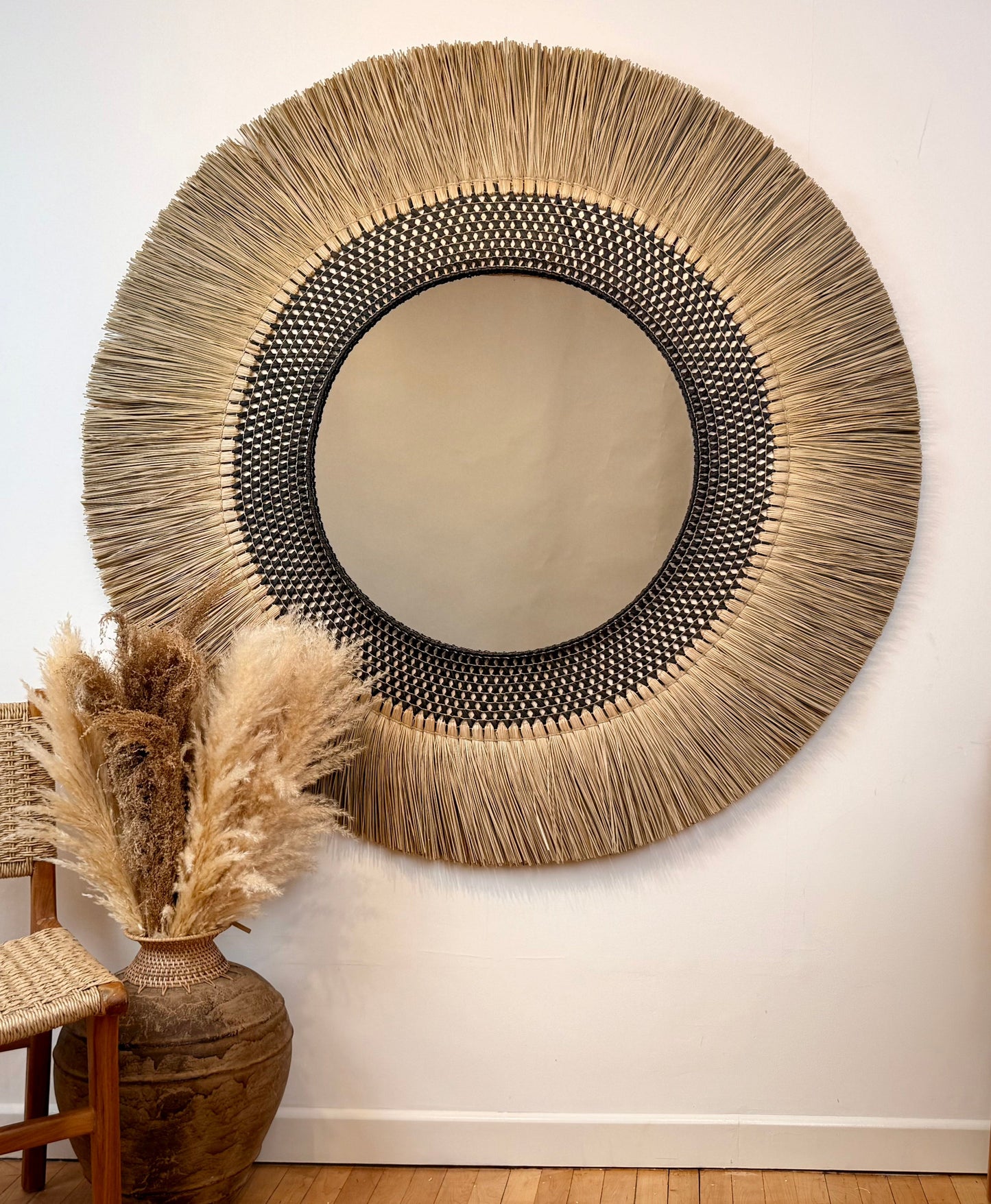 The Black Latticed Mirror