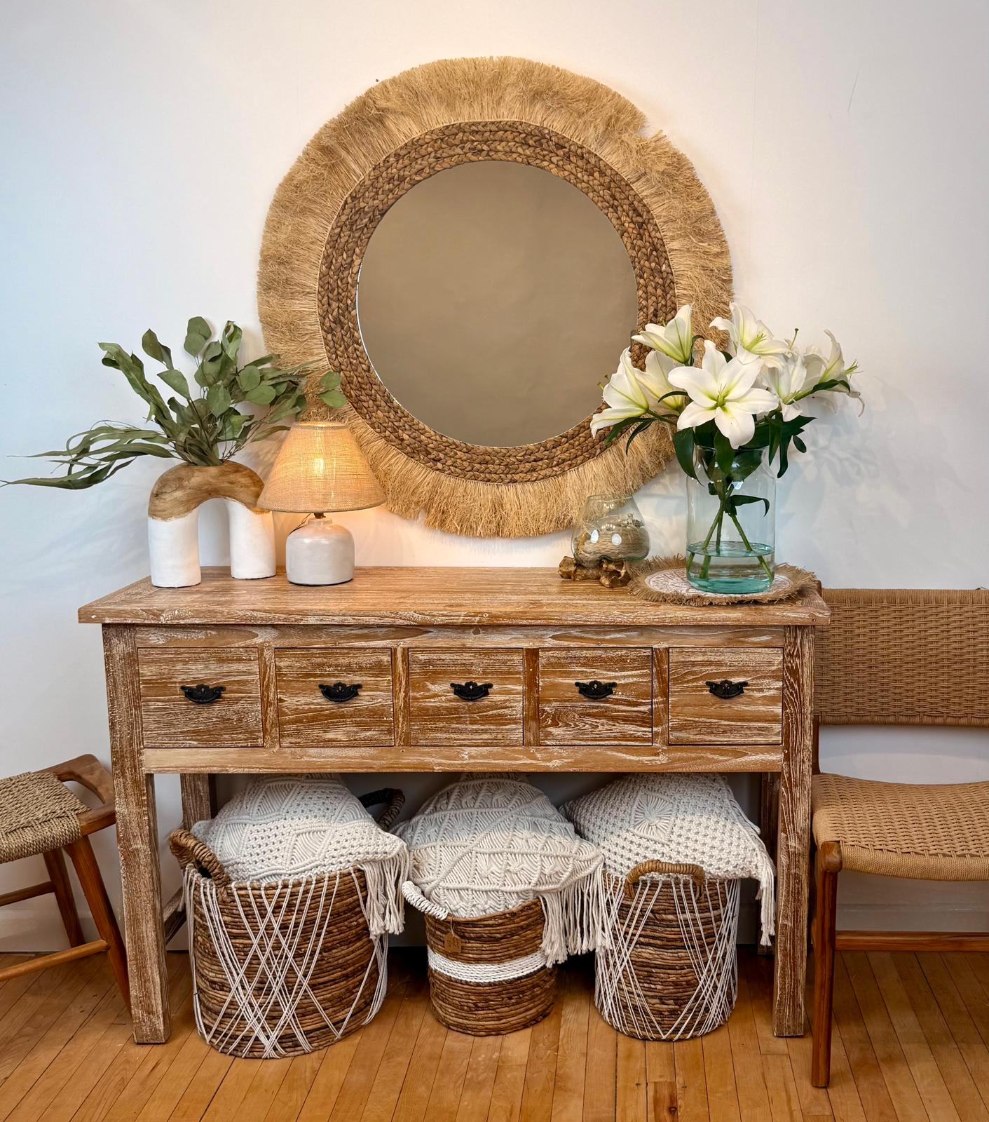 The Woven Horizon Mirror