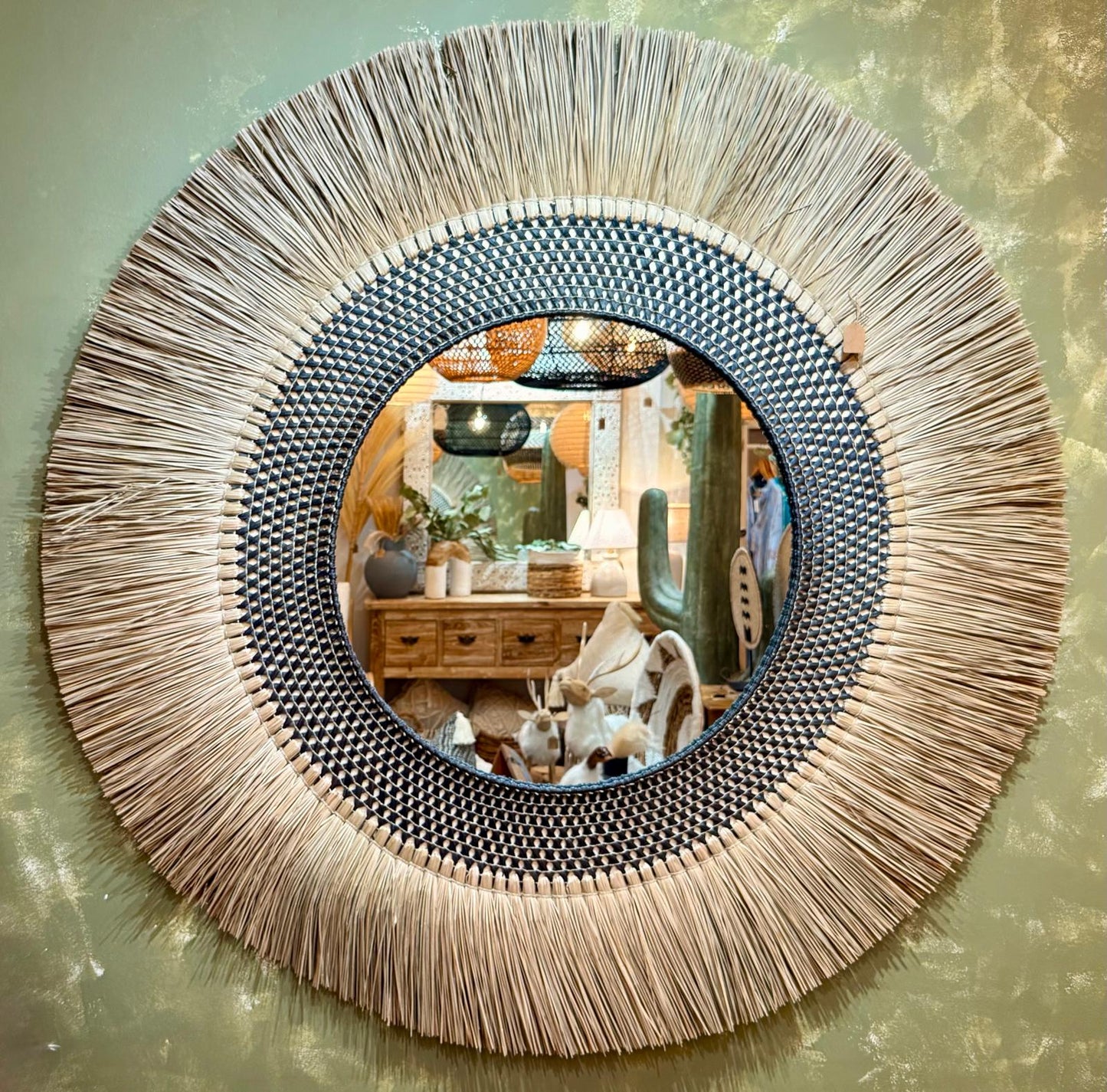 The Black Latticed Mirror