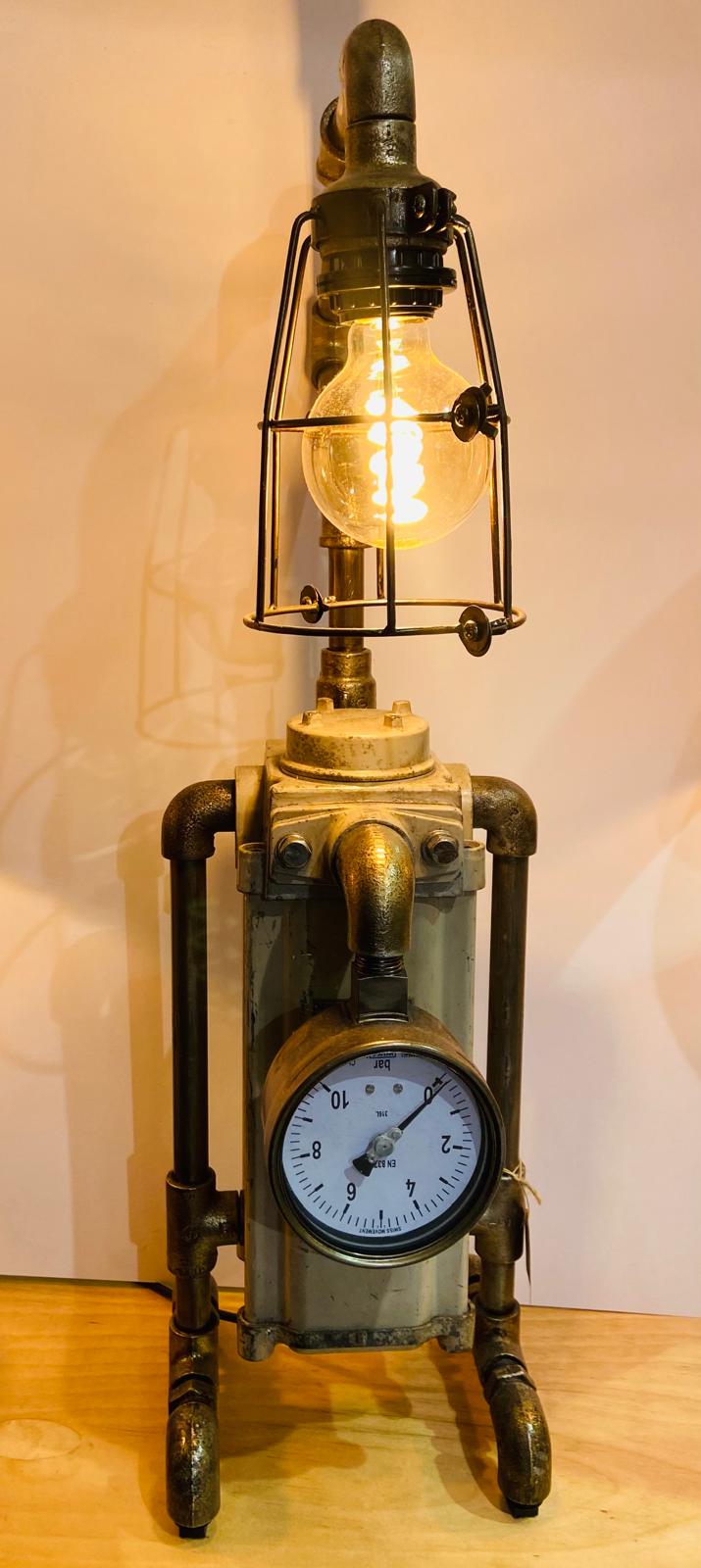 Steampunk Timekeeper Desk Lamp: Illuminated Antiquity