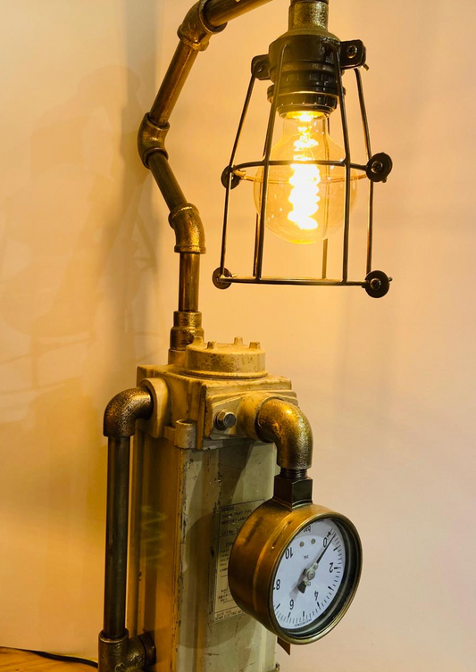 Steampunk Timekeeper Desk Lamp: Illuminated Antiquity